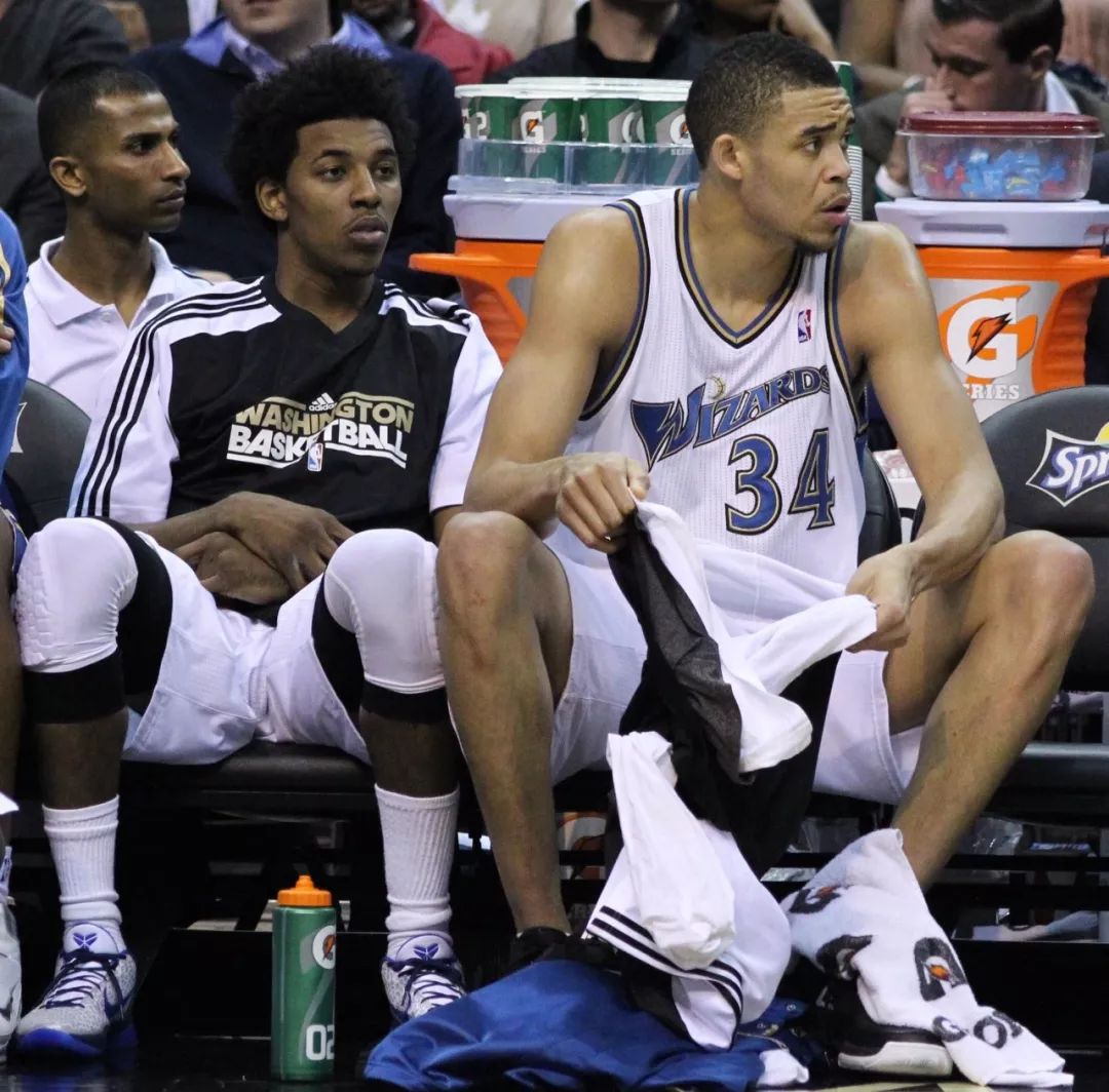 微调而非豪 微调而非豪